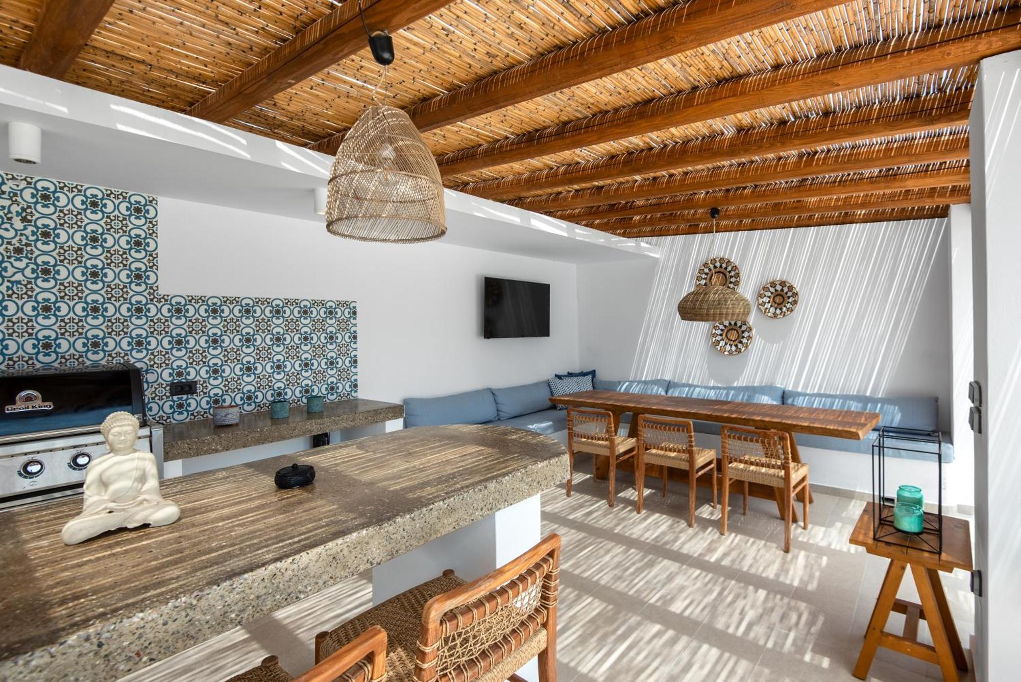 Johannes Luxury Villa